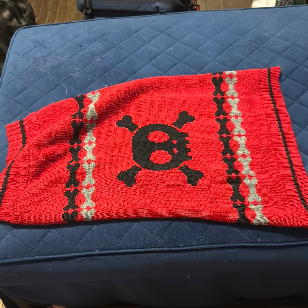 ✨Red Skull Patterned Dog Sweater****FINAL MARKDOWN****